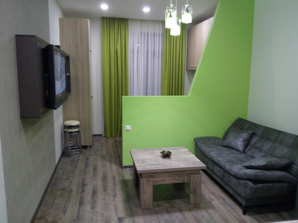 Studio Apartment In Batumi Eksteriør bilde